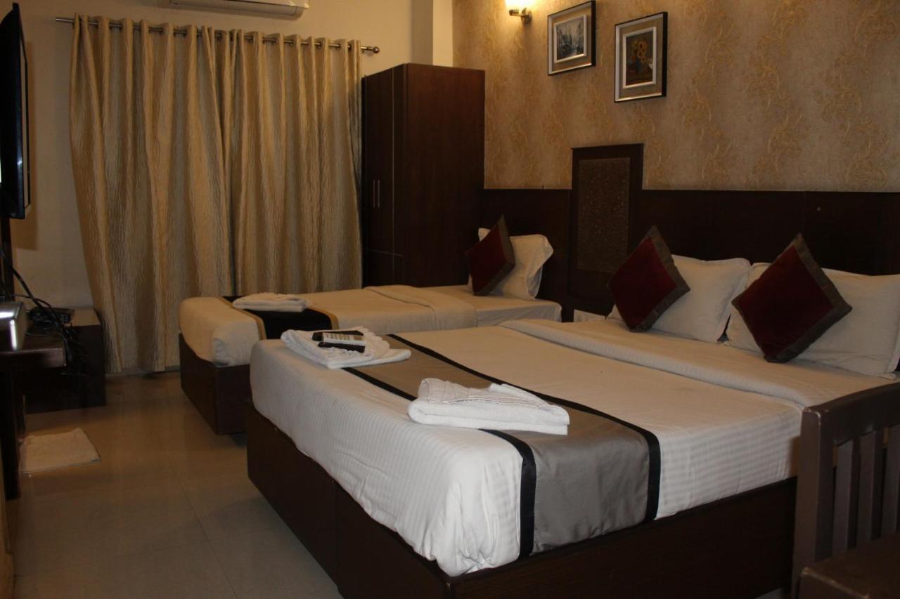 Sky Gate Hotel Near Apollo Main, Women'S & Children'S Us Consulate Sankara Netralaya Goethe Institute Prestigepalladium Shastri Bhavan Senmozhi Poonga Raj Ratnam Stadium Taj Coromandal India Oil Bhavan Dr Mohan'S Diabetics Vac Chennai Eksteriør billede