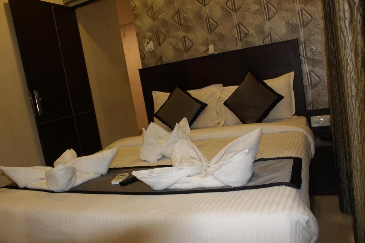 Sky Gate Hotel Near Apollo Main, Women'S & Children'S Us Consulate Sankara Netralaya Goethe Institute Prestigepalladium Shastri Bhavan Senmozhi Poonga Raj Ratnam Stadium Taj Coromandal India Oil Bhavan Dr Mohan'S Diabetics Vac Chennai Eksteriør billede